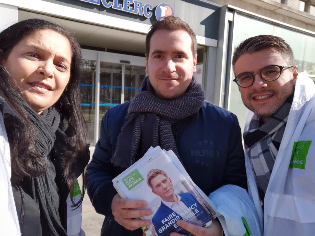 oh my god twitter doesn’t include alt text from images in their API